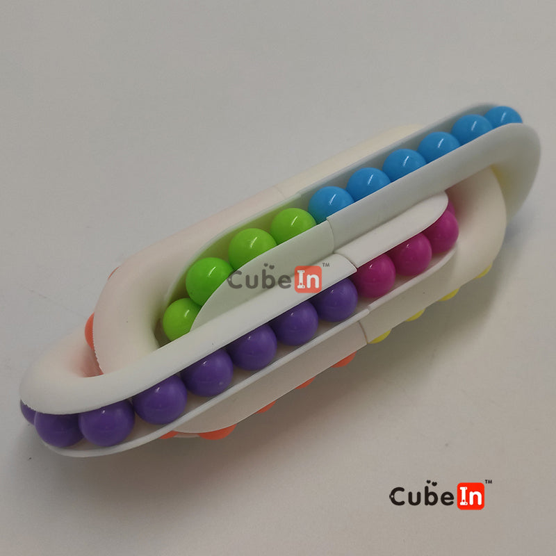 Oskar Over & Under 3-loop Chain Puzzle