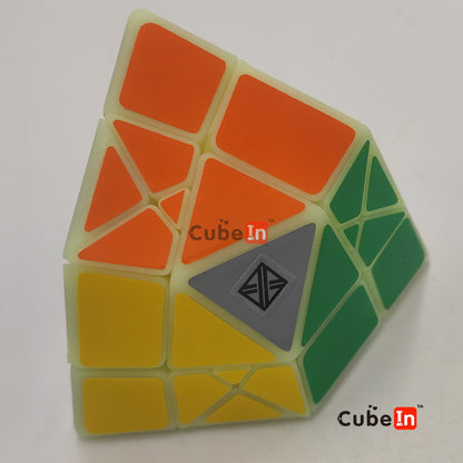 x² Heptastar cube (3D Printed)