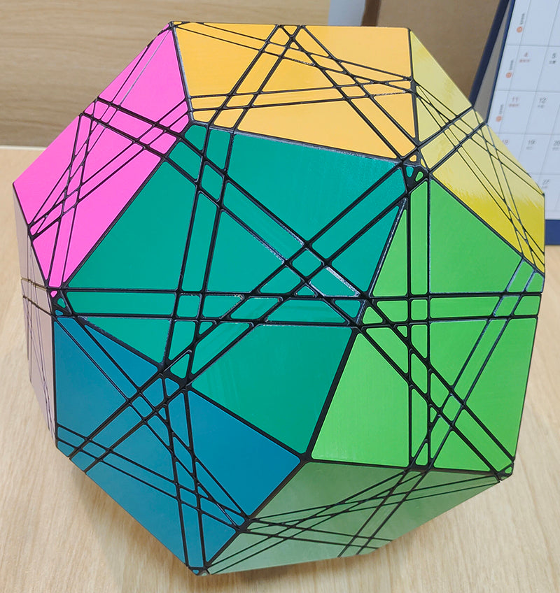 3-layers half-cut kite-shaped Icositetrahedron