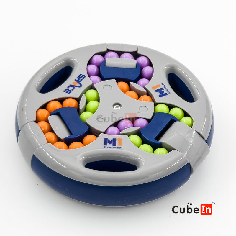 4 rings 3D Flying Saucer Puzzle - Double-Sided Flipping Sequential Hungarian Ring