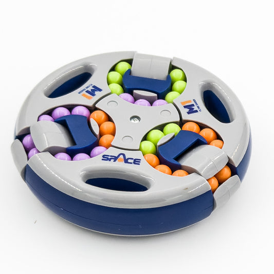4 rings 3D Flying Saucer Puzzle - Double-Sided Flipping Sequential Hungarian Ring