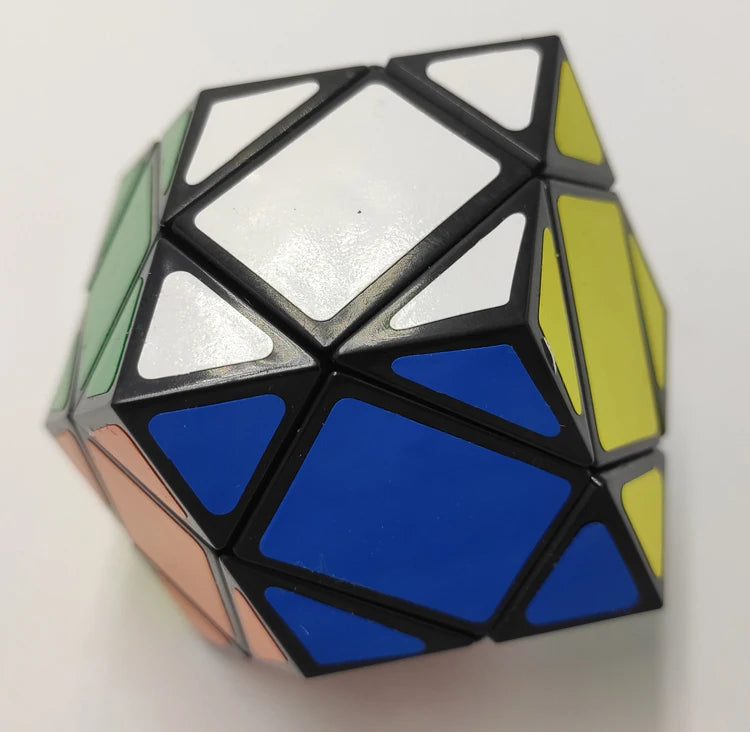 Lanlan Rhombic Dodecahedron White/Black