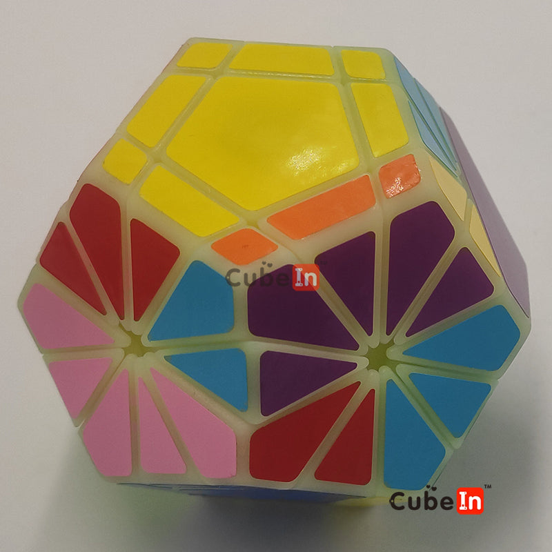 Tang Penta Gem Cube (3D)