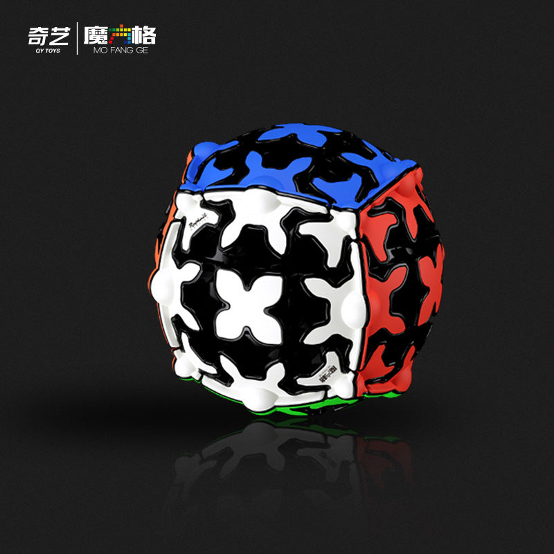 Qiyi Gear Cube Ball Column 3x3 Pyraminx